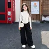 Conjunto Deportivo Chic Estilo Coreano Primavera/Otoño para Niñas, Conjunto de Dos Piezas con Chaqueta Corta de Cremallera Adelgazante y Pantalones de Pierna Ancha para Niños Mayores