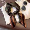 Bufanda de seda cuadrada de seda, bufanda fina de alta calidad para mujer, elegante bufanda con estampado, protección para el cuello, bufanda decorativa, venta al por mayor