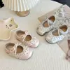 Zapatos de Princesa de Lunares y Encaje para Niñas Primavera y Otoño Zapatos de Cuero con Suela Suave y Lazo Zapatos Individuales Bajos para Bebés y Niños Pequeños