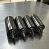 El espesor de pared de los rodillos verticales de las cintas transportadoras mineras viene en una variedad de especificaciones, y la superficie se puede tratar para protección.