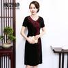 Vestido da Mamãe para Mulheres, Novo Estilo de Verão, Tricô de Cor Sólida com Caimento Justo para Mulheres de Meia-Idade e Idosas Venda por Atacado