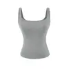 Camiseta de tirantes anchos cuadrada para yoga estilo europeo y americano con almohadillas en el pecho, acanalada, ajustada, que ciñe la cintura, camisola de verano para fitness