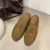 Pantuflas casuales de suela blanda para aumentar la altura, nuevo estilo retro 2026, medias pantuflas de punta cerrada para mujer, sin cordones, color marrón camel de otoño