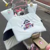 26 Novo Pelúcia Branco Hello Kitty Espesso Impermeável à Prova de Vento Proteção Contra o Frio Manta de Inverno à Prova de Vento Fivela de Chifre Patinete Elétrico