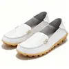 Suministro transfronterizo para Amazon: Zapatos planos de cuero genuino, de suela suave, antideslizantes, para madres, disponibles en tallas de mujer, incluyendo tallas más grandes para mujeres de mediana edad y mayores, al por mayor para exportación