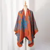 Nuevo Chal Jacquard con Abertura Transfronteriza para Viajes y Viajes de Mujer, Bufanda Capa Exterior Cálida y Engrosada con Abertura