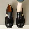 Versión de Piel de Vaca Estilo Británico Zapatos Pequeños de Cuero para Mujer Suela Gruesa 2026 Nuevos Mocasines Versátiles para Monedas Piel Suave Tacón Grueso Zapatos Individuales