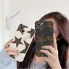 Lista de Amazon Estampado de Leopardo Retro Patrón de Estrella Adecuado para Apple 17Pro Borde Recto Funda para Teléfono 18/15 Anti-Caída Cubierta de Silicona