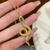 Estilo Igual ao Livro Vermelho Colar Cobra Esmeralda Favorita do Faraó Feminino de Alto Padrão Nicho Temperamento Personalizado Mais Fácil de Combinar Acessórios