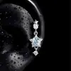 Arete con polvo de estrella azul claro bicolor estrella de cinco puntas pedrería estrella asimétrica borla colgante aretes dulces frescos versátiles