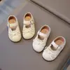 Zapatos de vestir sencillos dulces estilo Mori para niña, nuevos de otoño 2025, zapatos de rendimiento con lazo para niñas, zapatos de cuero con cordones para niños