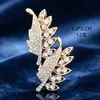 Broche popular de anjo com nota musical vazada, pavão, escorpião, cereja, borboleta, pino acessório para roupas, broche com um toque de luxo leve e de alta qualidade