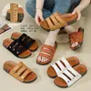 Pantuflas de Suela Gruesa para Mujer Verano 2025 Moda Exterior Sandalias de Playa de Moda Versátiles Celebridad de Internet Sandalias Elegantes de Una Tira de Moda para Mujer