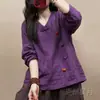 Nueva camiseta de manga larga de algodón y lino con botones, estilo retro chino, para mujer, versátil, artística, colorida, top casual ajustado para el otoño de 2026