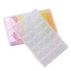 Caja de plástico vacía con 28 rejillas para taladro de uñas, mini molde que se puede abrir solo, decoración, remache pequeño, caja de almacenamiento translúcida de color