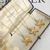 Design de pingente de estrela-do-mar com textura única e elegante, moda, aço titânio banhado a ouro 18K, colar para clavícula para mulheres
