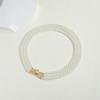 Collar de perlas simple y personalizado de nicho con colgante de diseño Love chapado en oro real de 14k, estilo nuevo europeo y americano, cadena de clavícula