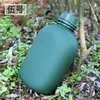 Tetera Camuflada para Exteriores Tetera de Aluminio Engrosada Gran Capacidad Deportiva Portátil Correa para el Hombro Estudiante Tetera para Entrenamiento Militar