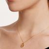 Collar europeo y americano transfronterizo de 26 letras en español para mujer, cadena de clavícula versátil, diseño de nicho con gema de cristal