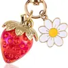 Llavero de Resina con Forma de Corazón Girly y Corazón de Fresa Dulce, Llavero para Bolso Creativo de Celebridad de Internet Femenina