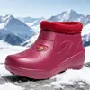 Nuevos zapatos de algodón para mujer de invierno 2026, forrados de felpa y engrosados para abrigar, diseño sin cordones, suela gruesa, cómodos zapatos para exteriores para mujer para ventas transfronterizas