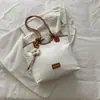 Bolso grande de mujer transfronterizo, nuevo estilo verano 2026, versátil y moderno, de un solo hombro, moderno, para la ciudad, retro, casual, tipo tote