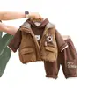 Conjunto de Inverno para Meninos e Meninas 2027 Novo Estiloso Colete de Desenho Animado Bebê Lã Espessada com Capuz Conjunto de Três Peças Atacado