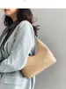 Bolso bandolera de un solo hombro de diseño elegante transfronterizo nuevo con textura brillante retro y color sólido, bolso pequeño cuadrado para debajo del brazo