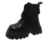 Botas Martin Femininas Bico Quadrado Placa de Metal Plataforma Salto Grosso 2026 Outono Novo Versátil Garota Picante Botas de Motocicleta Botas Curtas Bonitas