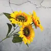 Flores artificiales de girasol para la temporada de graduación, ramo de flores simuladas para decoración de bodas y celebraciones, flores artificiales para la temporada de graduación
