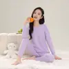 Nuevo Conjunto de Ropa Interior para Adolescentes Otoño/Invierno 2026, Conjunto de Dos Piezas de Algodón para Niñas Mayores, Top y Pantalones Lisos de Otoño para Casa