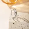 Anillo de Luz Chapado en Cobre Oro Real Incrustaciones de Circonita Anillo de Dedo de Lujo Sensación de Gama Alta Joyería para Mano Versátil Envío Directo de Fábrica al por Mayor Disponible