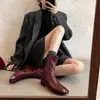 Botas Elegantes e Versáteis para Mulheres, Estilo Novo, Couro Bovino Lavado de Camada Superior, Salto Bloco, Botas Justas, Salto Baixo de 3cm, Botas com Zíper nas Costas