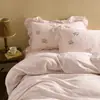 Gaze de dupla camada YU~ Conjunto de cama de quatro peças em gaze 100% algodão bordado em estilo francês, amigável à pele, com lençol com elástico e capa de edredom