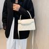Bolso de mujer, pequeño, cuadrado, bandolera, con cadena, combinable, de alta gama, con textura rómbica.