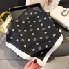 Bufanda de Seda Estampada Sencilla y Elegante, Chal Versátil de Alta Gama, Pañuelo para el Cuello con Protección Solar, Pañuelo Cuadrado Pequeño, Pañuelo para la Cabeza, Pañuelo para Mujer