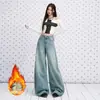 Jeans de Lino Azul Profundo con Estampado Plateado Caliente de Cintura Alta con Felpa para Mujer 2026 Otoño/Invierno Nuevo Estilo Adelgazantes Casuales Sueltos
