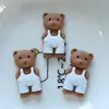 Overol de Dibujos Animados Oso Conejo DIY Pegamento de Crema Pasador Hecho a Mano Joyería Accesorios Decorativos de Resina Nan 13