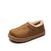 Novas Pantufas de Algodão de Solado Grosso Tudo Incluído de Inverno para Mulheres, Superfície de Veludo Fosco, Sapatos Preguiçosos Quentes, Roupa para Casa, Roupa para Exterior, Antiderrapante, Grande
