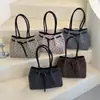 Diseño único, bolso tote de lunares retro, nueva colección otoño 2026, bolso de hombro de moda con detalle de hebilla de cinturón, bolso de axila