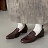 Mocasines suaves y cómodos de piel de vaca de alta calidad para ir al trabajo, colección otoño 2026, tacón bajo grueso, punta redonda, piel genuina, zapatos de mujer con corte profundo