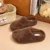Pantuflas de algodón Pantuflas de moda para mujer Sin cordones Suela gruesa Punta dividida Lana de cordero Persona perezosa Ropa para exteriores Invierno 2026 Que aumentan la altura