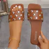 Comercio electrónico transfronterizo, chanclas de diseño nuevo 2026 para talla grande para mujer, sandalias de verano elegantes y únicas con un toque de alta gama