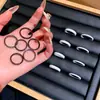 Anillo Liso Simple Anillo de Cerámica Pura para Hombres y Mujeres, Estilo Frío Normcore, Anillo para Dedo Índice Personalizado Venta al por Mayor