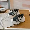 Zapatillas de Malla para Niños Zapatos Gruesos para Niñas Nuevos de Primavera Zapatos para Caminar de Bebé Suela Suave Transpirables Zapatos Deportivos para Niños Pequeños