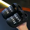 Sapatos Furados Infantis Verão Novo Meninos Interno Antiderrapante Desenho Animado Crianças Pequenas Meninas Sandálias de Bebê Sandálias de Praia ao Ar Livre
