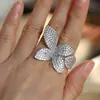 Anillo Abierto de Flor Incrustada de Diamantes Transfronterizo Europeo y Americano, Anillo Exquisito de Nicho de Gama Alta, Estilo Minimalista, Joyería de Temperamento de Lujo Ligero
