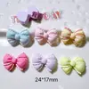 Accesorios de Resina al por Mayor Accesorios DIY Materiales Hechos a Mano Flores para Zapatos Pegatinas para Vasos de Agua Accesorios para el Cabello de Niños Lazos de Encaje Punteado