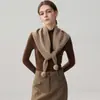 Bufanda Chal Triangular de Punto Calado con Pompones de Cachemira para Mujer Otoño Invierno Cálida Dulce Bufanda para el Cuello Bufanda Estilo Universitario