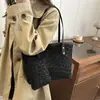 Bolso Tote de Leopardo Moderno y Versátil para Mujer 2025 Nuevo Bolso de Axila para el Trabajo y los Viajes Estilo Coreano Bolso de Hombro de Gran Capacidad para Mujer